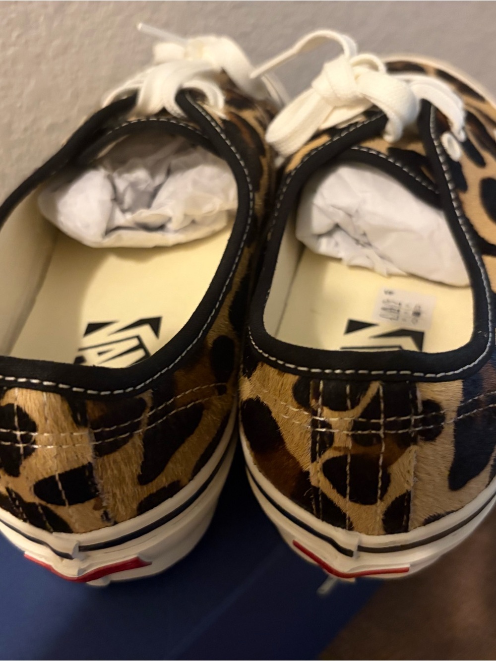 Leopard Vans LX Authentic 44
Pony Hair - Picture 7 of 14
